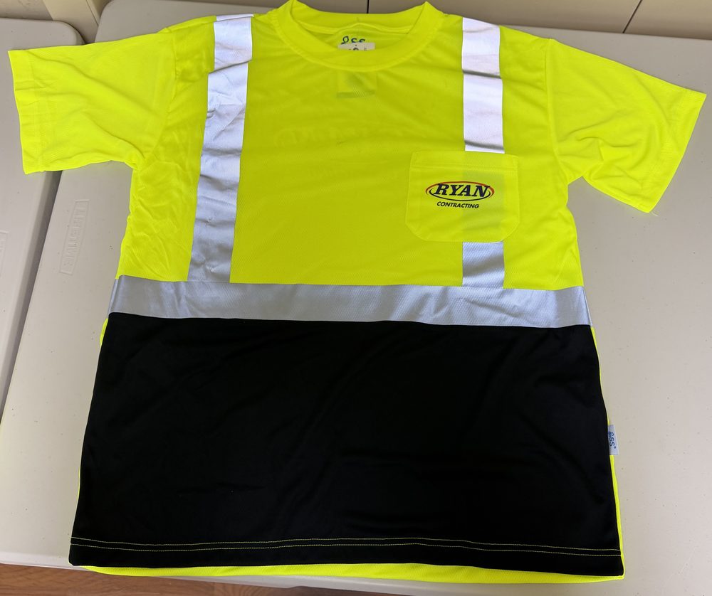 Short sleeve safety shirt